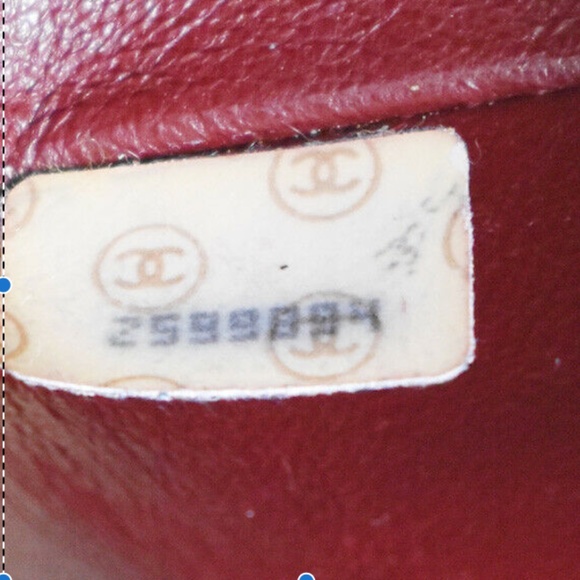 CHANEL Double Flap Medium Shoulder Bag Leather Black Gold Hardware - Picture 4 of 12